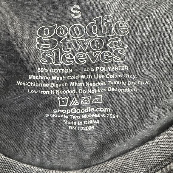 goodie two sleeves poetry department writers Pen Quill crop top shirt Size S - Picture 5 of 5